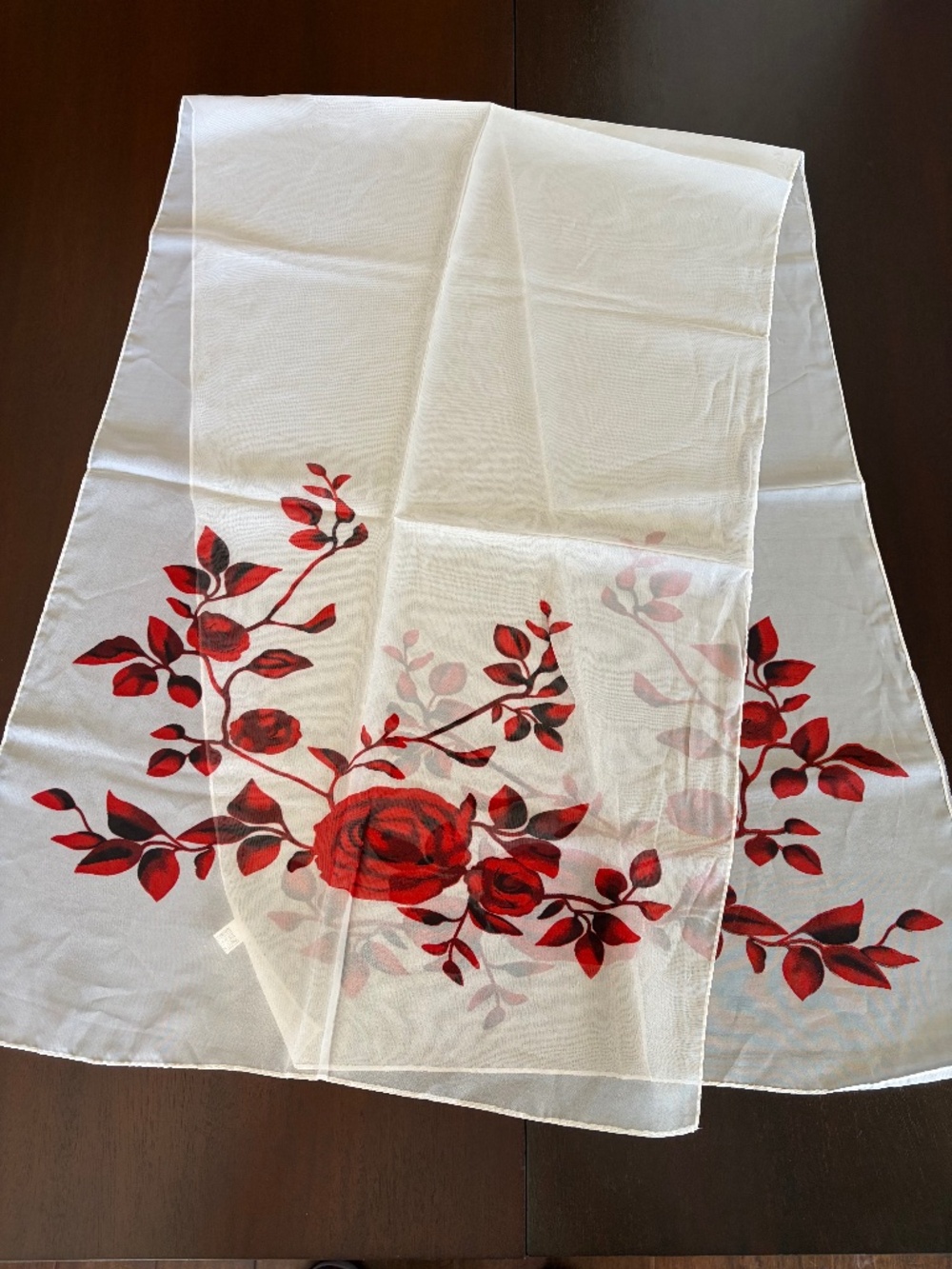 Beautiful Scarf White with Red Roses